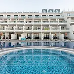 Occidental Roca Negra - Adults Only