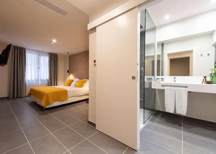 Occidental Roca Negra - Adults Only