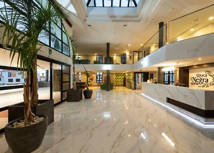 Occidental Roca Negra - Adults Only